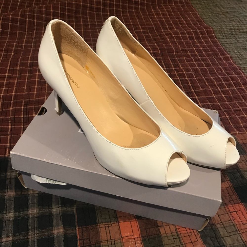 White peep toe heels